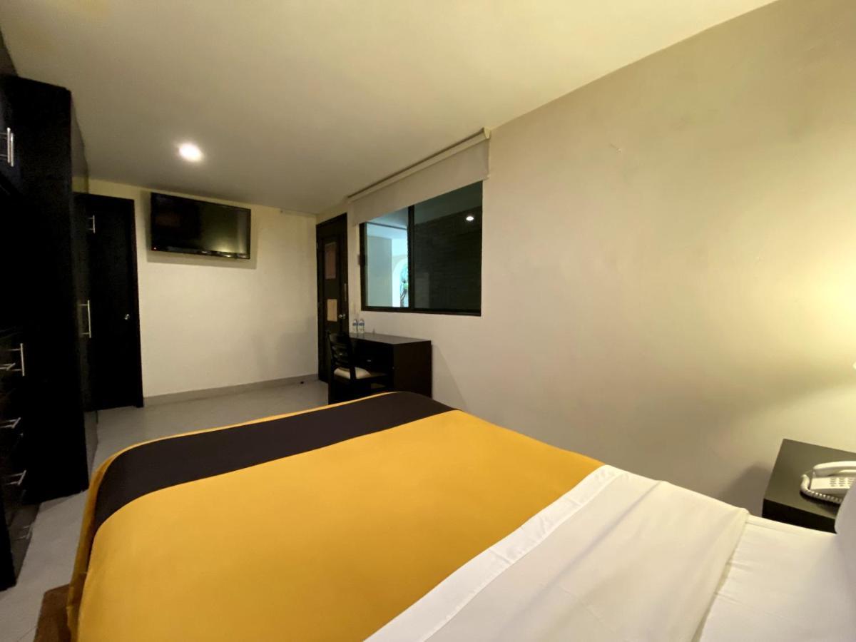 Hotel Escala Puebla Centro Ngoại thất bức ảnh