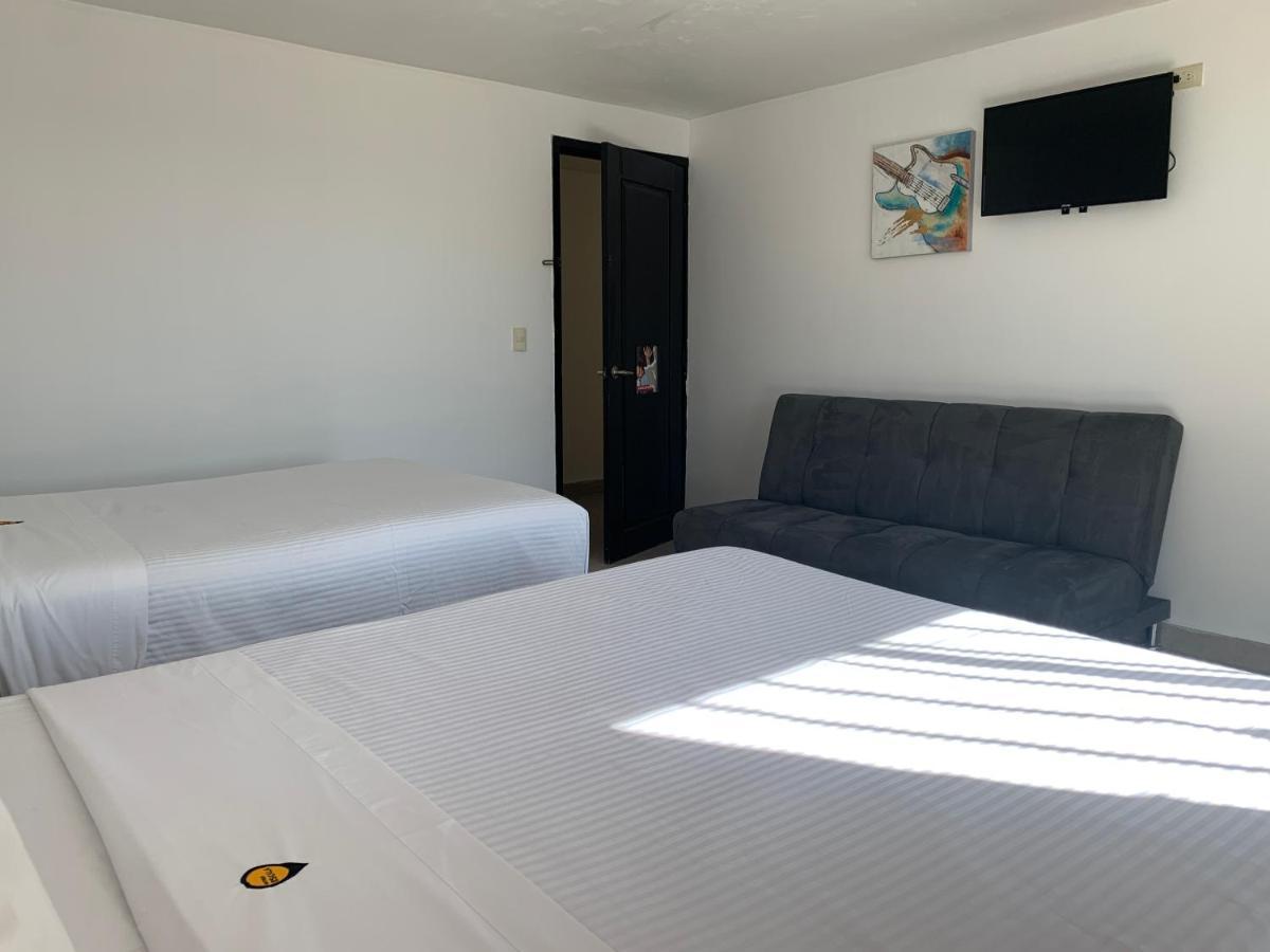 Hotel Escala Puebla Centro Ngoại thất bức ảnh